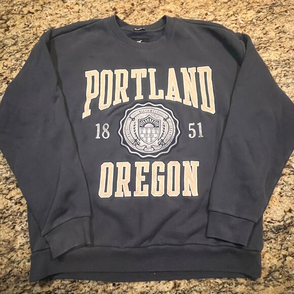 Hollister Men XL Relaxed Fit Portland Oregon Graphic Crewneck Long Sleeve Blue - Picture 2 of 5